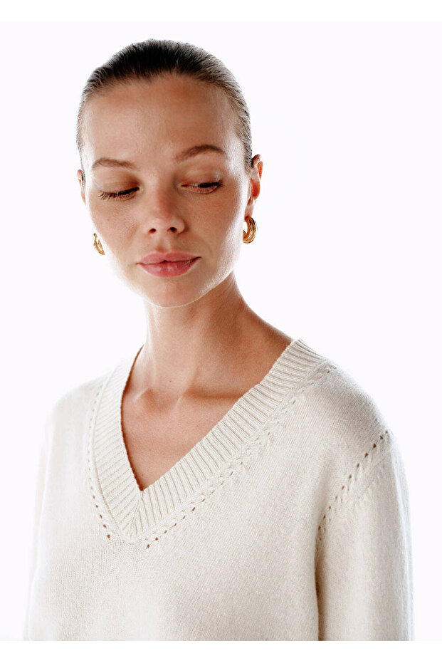 Ekru V Yaka Kaşmir Triko - 1