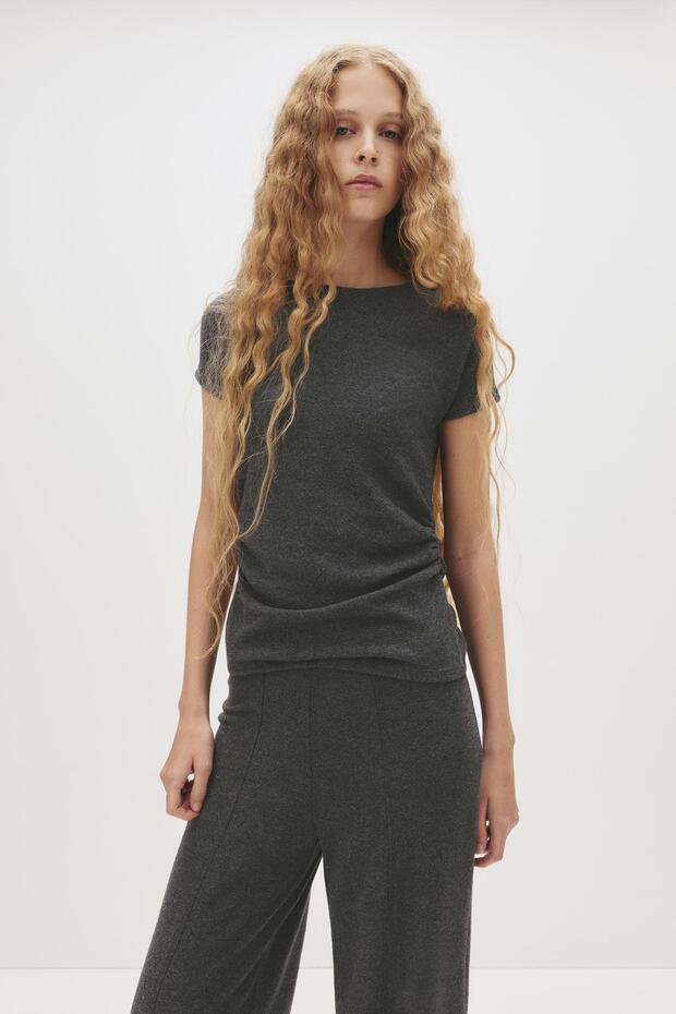 Soft touch yan büzgülü tişört - 5