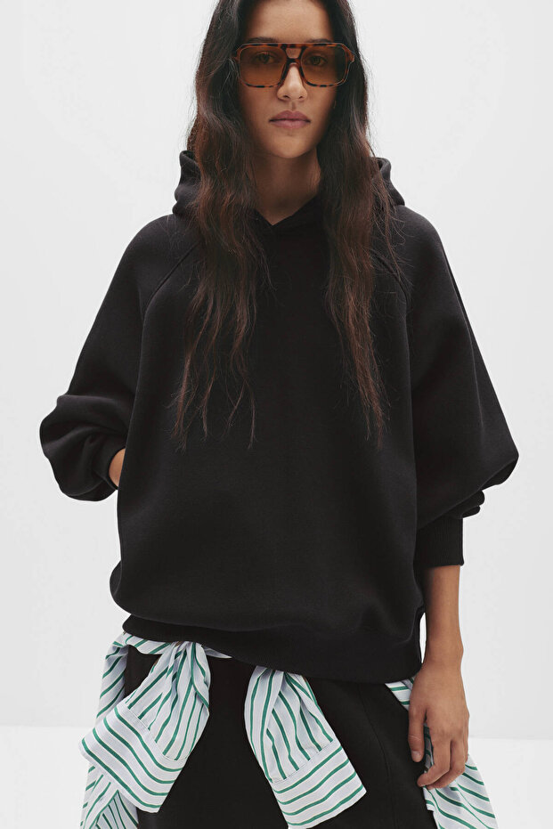 Oversize kapüşonlu sweatshirt - 1
