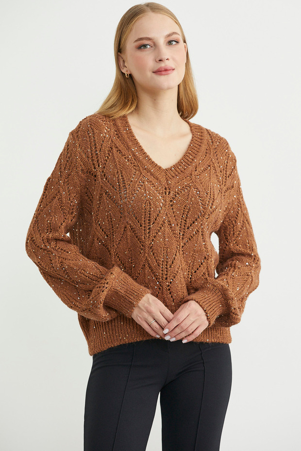 Delikli V Yaka Pullu Triko Kazak - Taba - 2