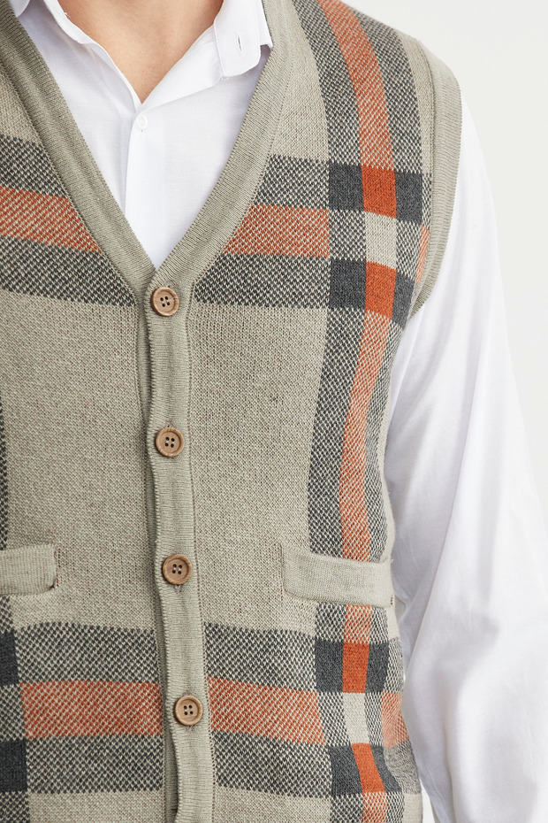 سترة صوفية سميكة بأزرار - لون المنك - 5