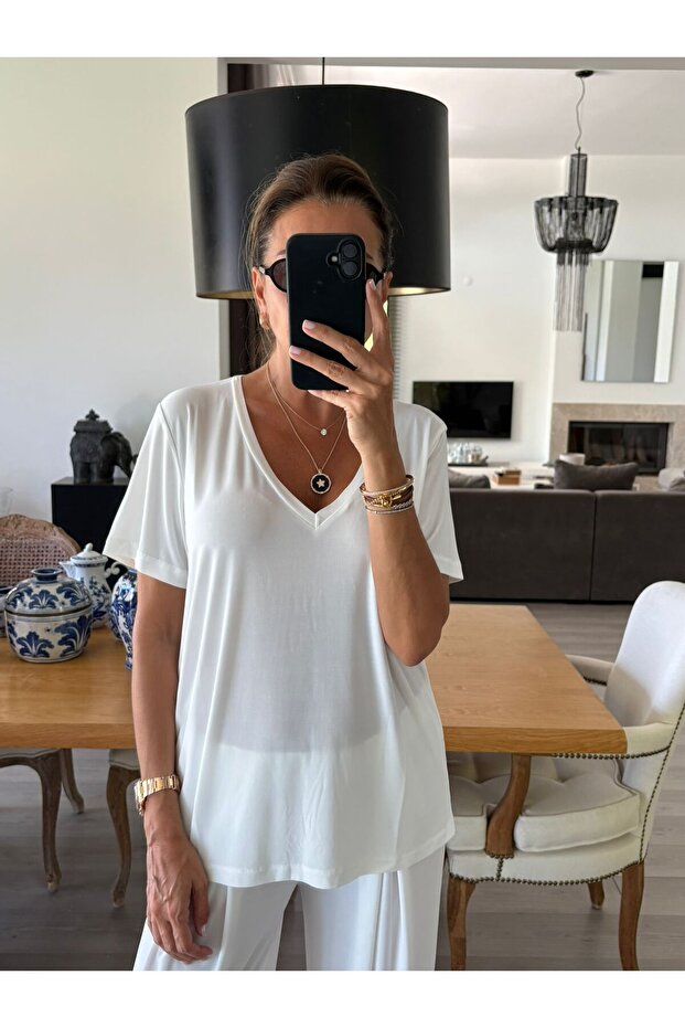 V-Neck Short Sleeve Blouse