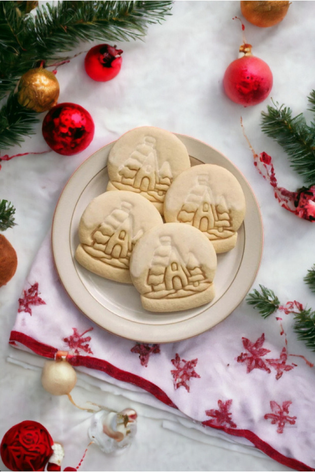 Snow Globe Christmas Cookie Mold - 2