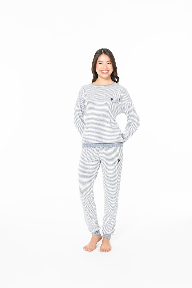 Women's Crew Neck Pajama Set