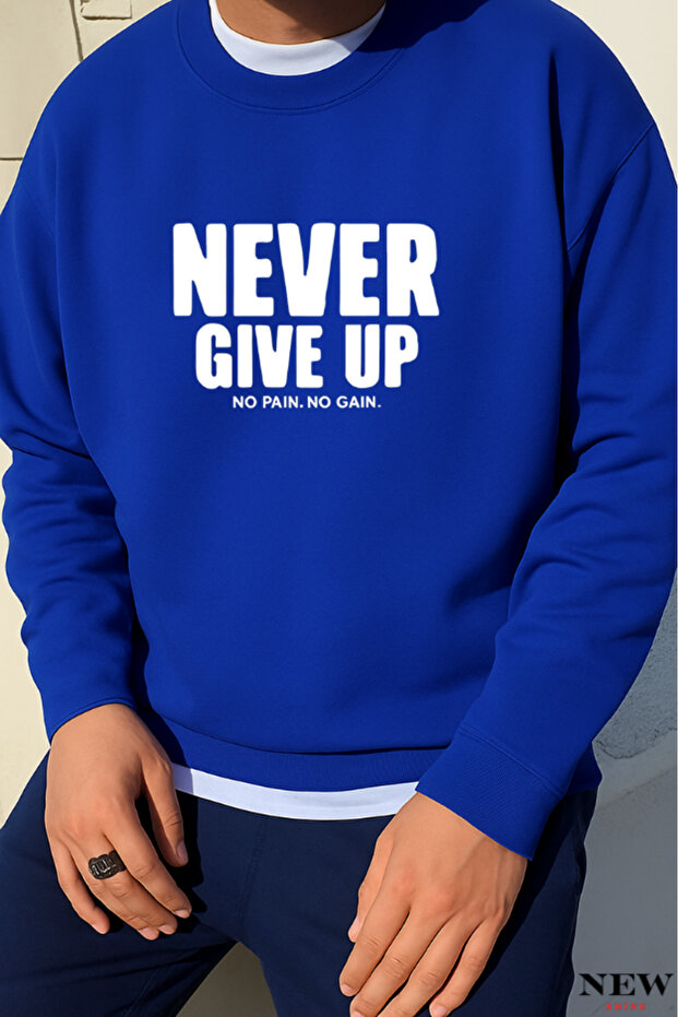 سترة مطبوعة بياقة دائرية من Never Give Up