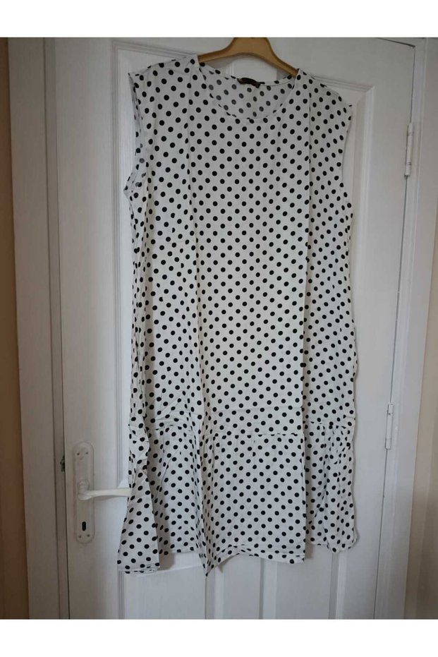 Polka Dot Sleeveless, 95% Viscose, Lycra, A-Line Stylish Dress