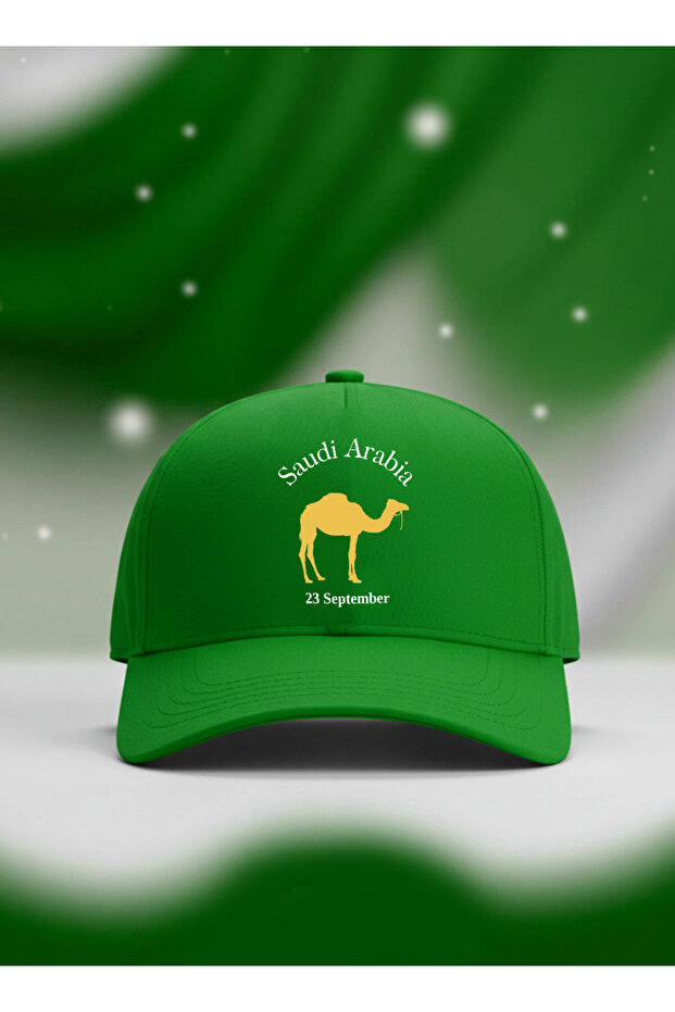 قبعة قطنية لليوم الوطني السعودي مع تصميم عبارة احتفالية