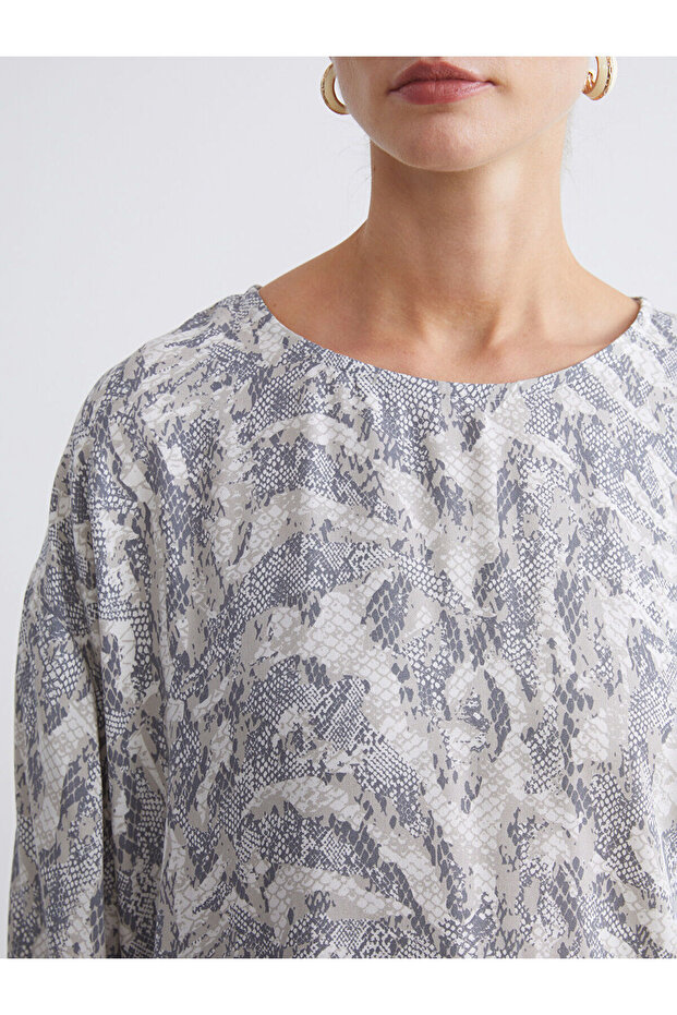 طاقم الرقبة منقوشة بلوزة - 3