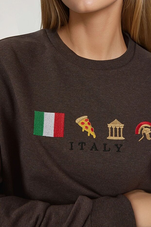 İşlemeli Yuvarlak Yaka Sweatshirt - 2