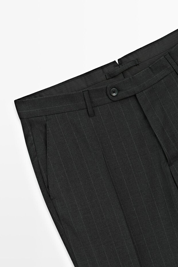 Pinstriped suit trousers - 7