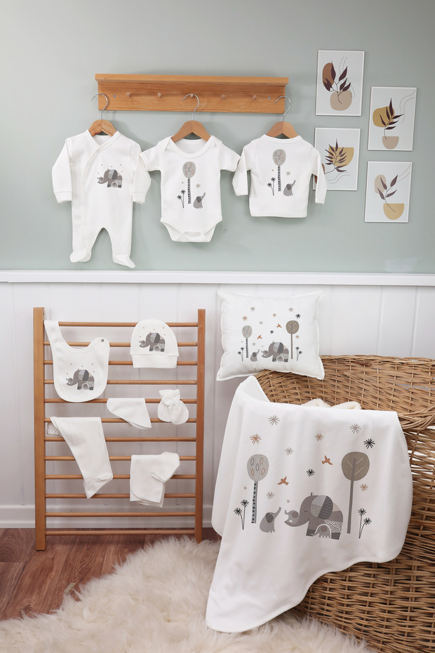 11 Piece Gray Elephant Themed Printed Newborn Hospital Discharge Set 100% Cotton