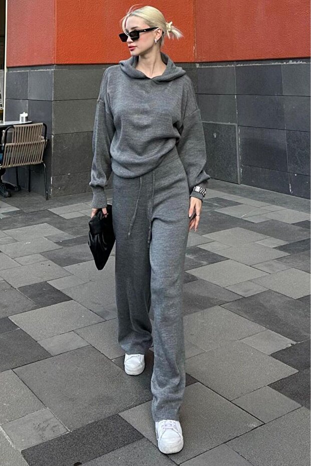 EŞORTMAN - 3