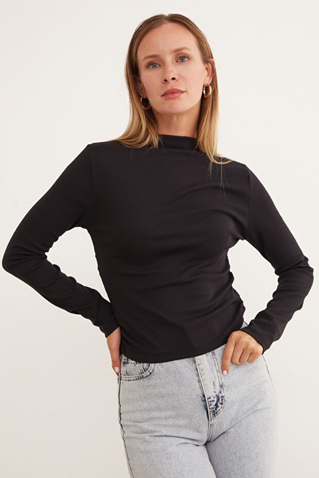 Basic Yanları Drapeli Dik Yaka Modal Bluz - 1