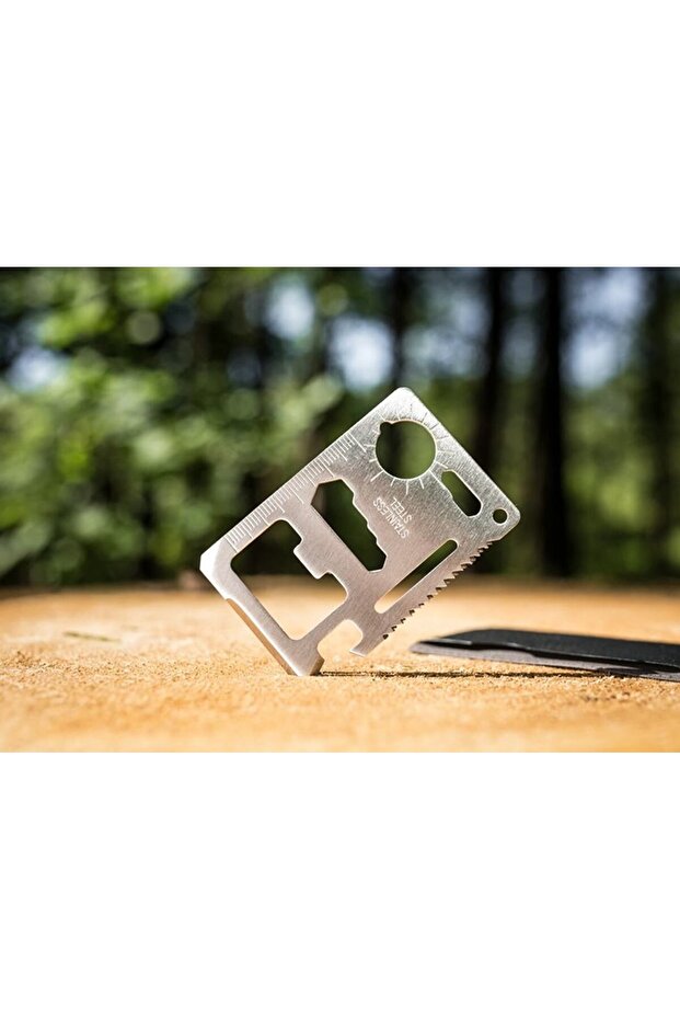 Multifunctional Survival Card - 1