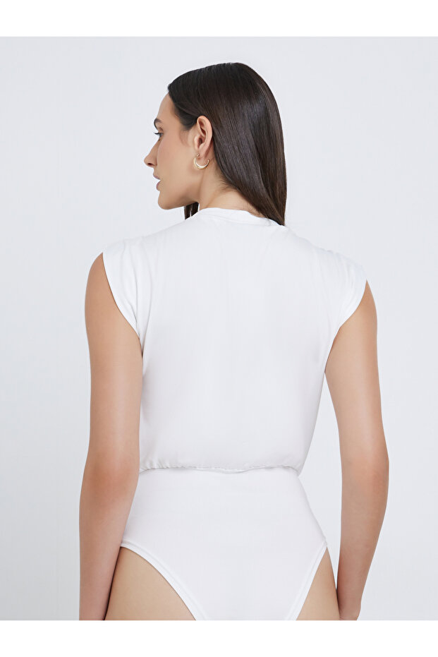 بدلة جسم سادة بدون أكمام ورقبة مستديرة - 5