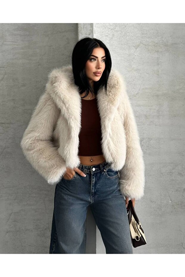 Premium Imported Hooded Short Equivalent Model Great Fur