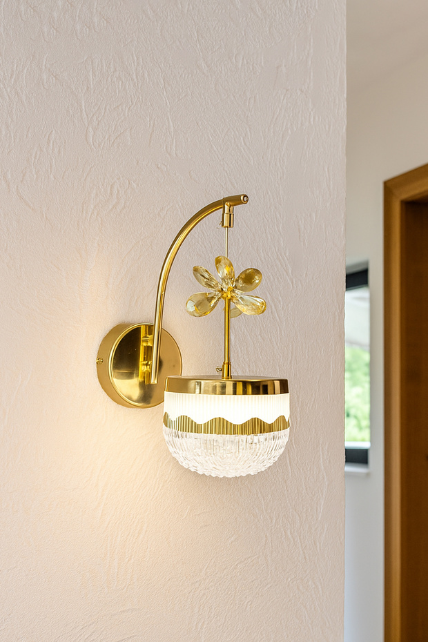 Taç Top İthal Aplik Led Avize - 1
