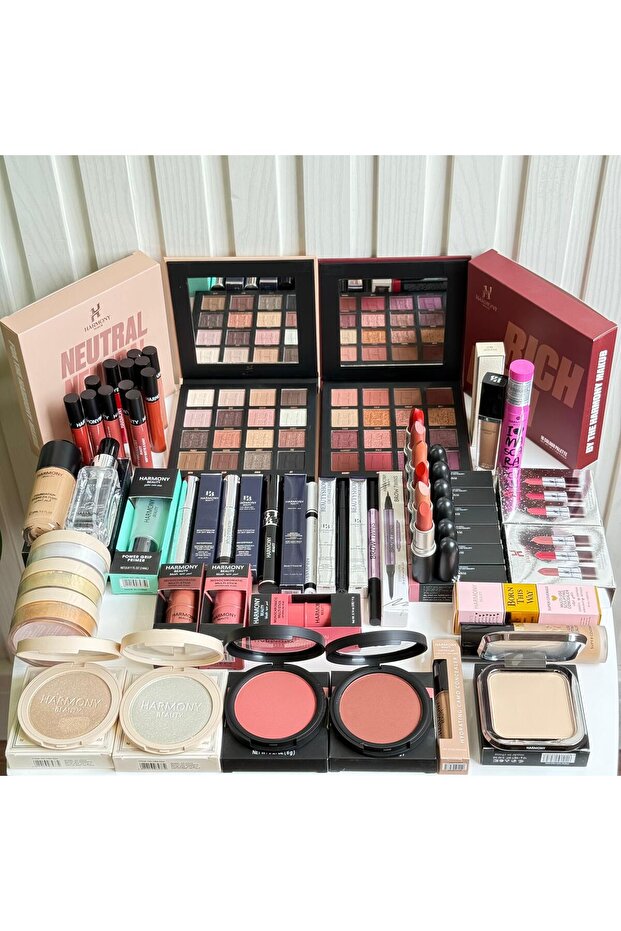 مجموعة مكياج - 1