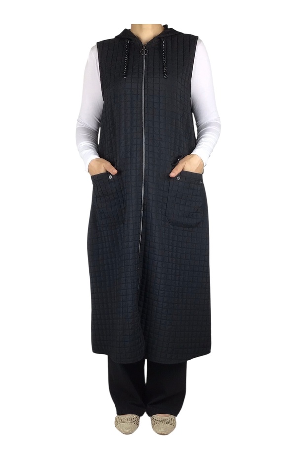 ÖNÜ FERMUARLI KAPÜŞONLU ÜSTTEN CEPLİ KAPİTONE YELEK - 4