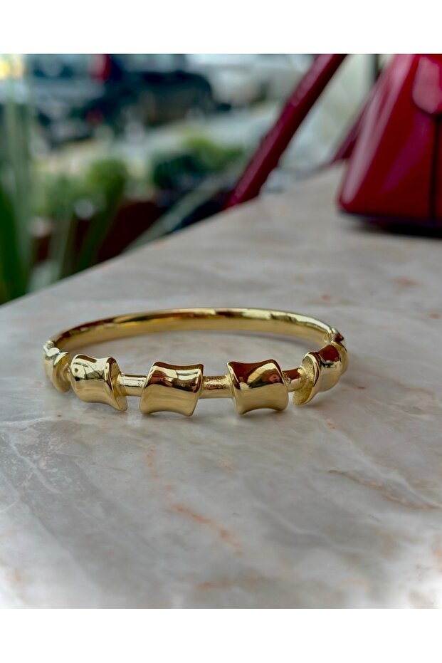 سوار بنمط هندسي - 1