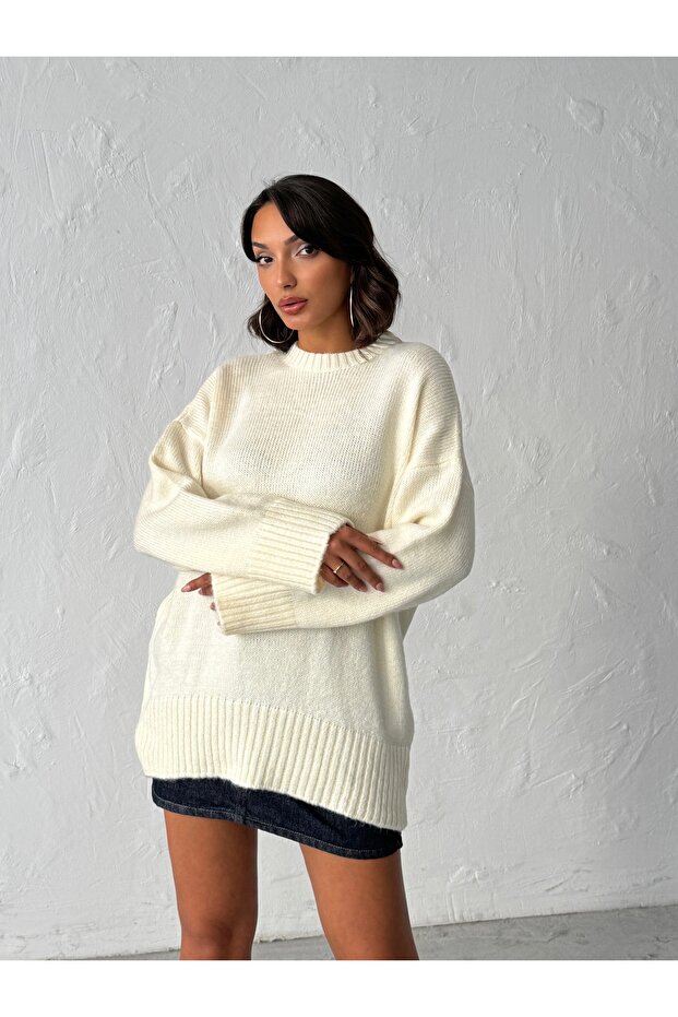 Kadın Ekru Yumuşak Dokulu Bisiklet Yaka Oversize Basic Triko Kazak - 3