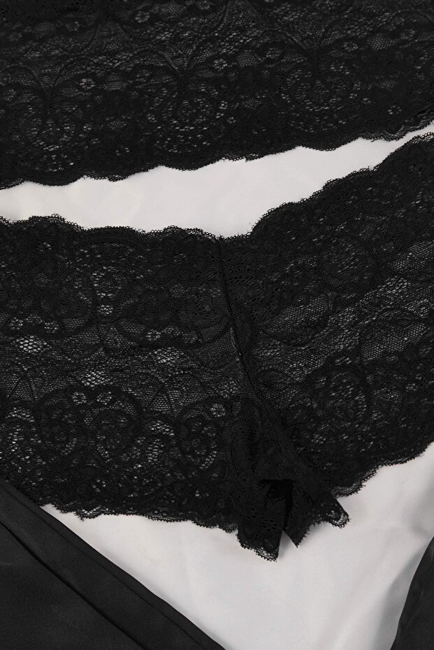 Siyah 3'lü Çeyiz Set Üst Dantel, Alt Saten Askılı Külotlu Dokuma Pijama Takımı THMAW26PT00077 - 7