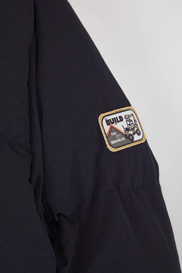 Lacivert Düz/Basic Kalın Kapüşonlu Regular Unisex Çocuk Mont TKDAW26MO00014 - 3