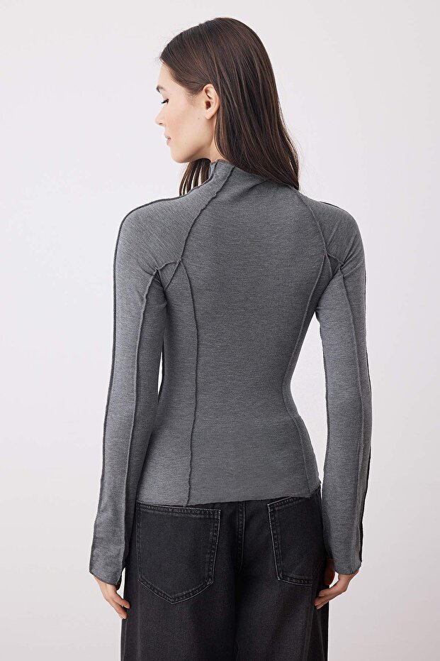 Antrasit Nervür Dikişli Fitted/Vücuda Oturan Örme Bluz TWOAW26BZ00178 - 4