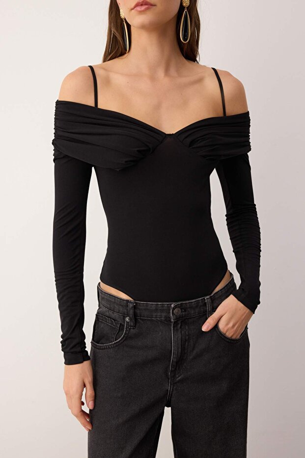 Siyah Carmen Yaka Örme Body TPRAW26BD00022 - 3