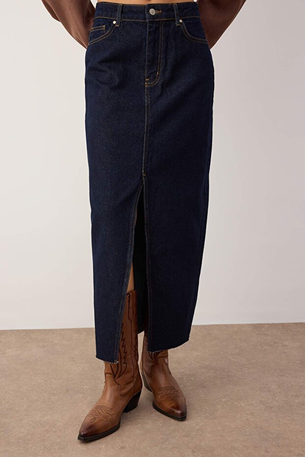 More Sustainable Koyu Mavi Yırtmaçlı Maxi Denim Etek TWOSS23ET00290 - 3