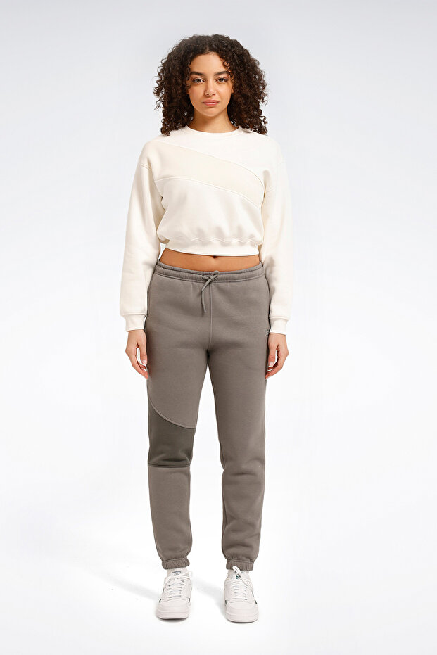 AE VECTOR LAYER Ekru Kadın Sweatshirt - 8