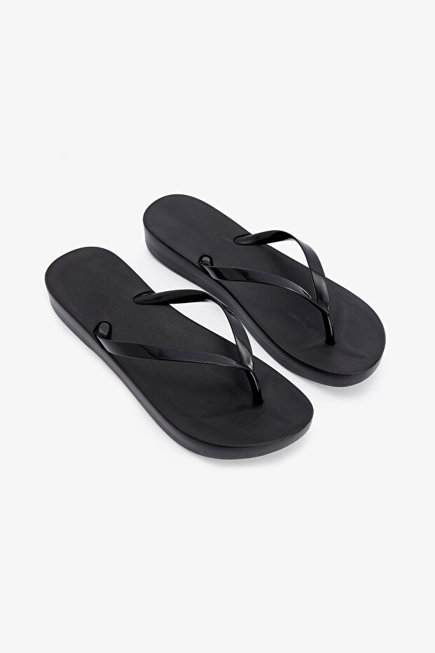 Nora Siyah Terlik - 1