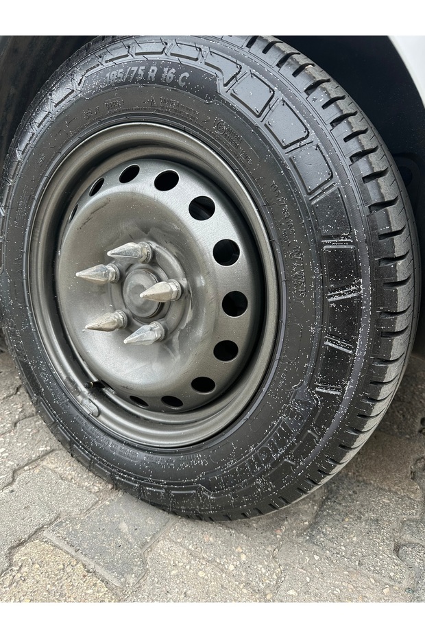 Simli lastik parlatıcı 500ML - 3