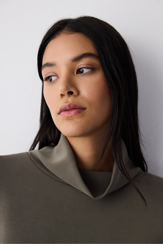 Haki Boğazlı Modal Üst - 3