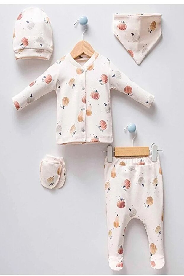 Organic Cotton 0-3 Months Pumpkin Newborn 5-Piece Baby Set