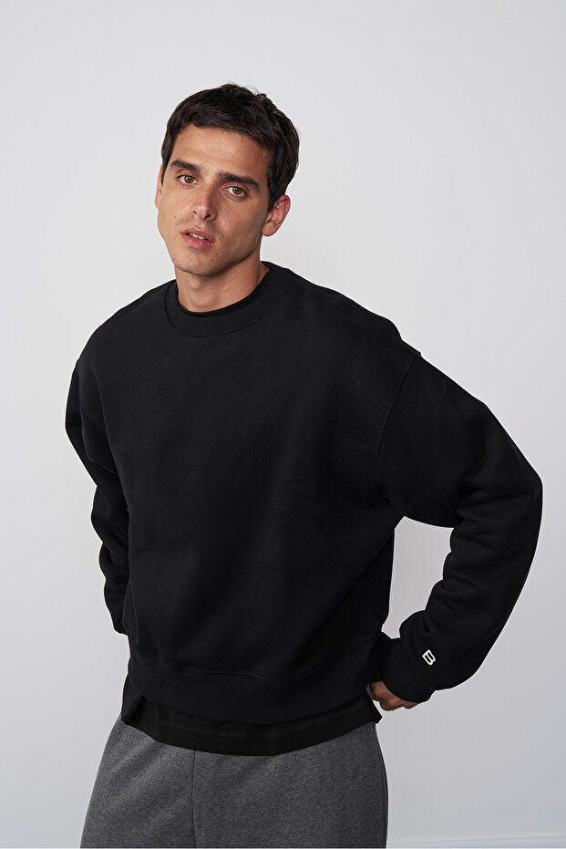 Basic Sweatshirt - 1