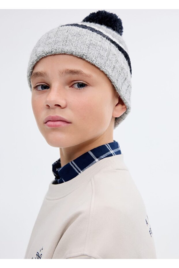 Ponponlu triko şapka - 2