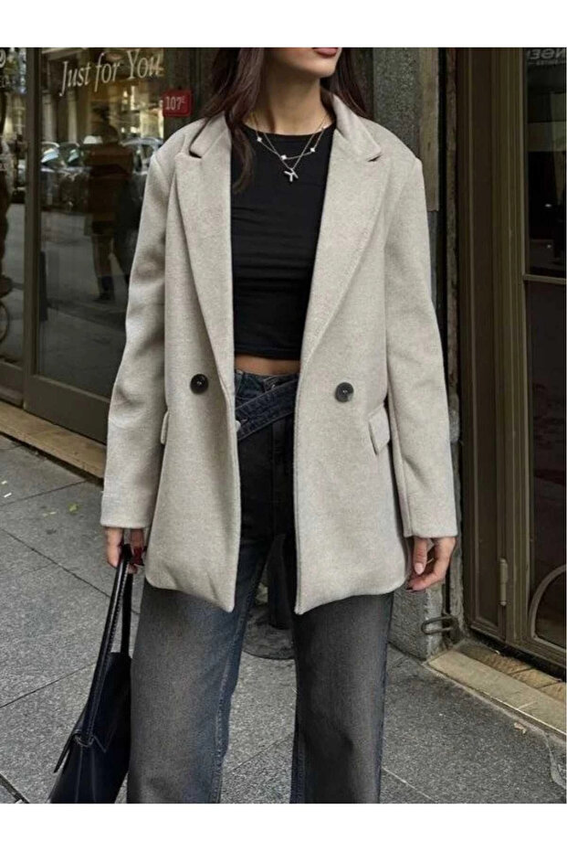 Single Button Detailed Furry Imported Stamp Jacket