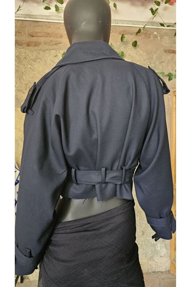 REGLAN KOL TAŞ VE LACİVERT RENKLER KISA TRENÇKOT CEKET - 7