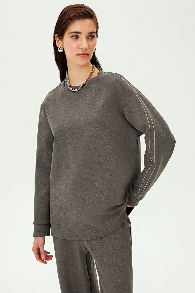 Parlak Taşlı Oversize Sweatshirt - 5