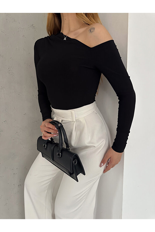 Kadın Siyah Tek Omuz Açık Uzun Kol Sandy Kumaş Örme Bluz - 5