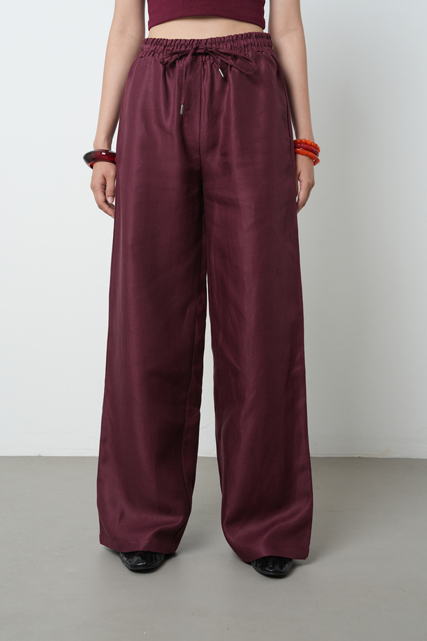 Women's Wide Leg Elastic Waist Lace-Up Solid Color Trousers