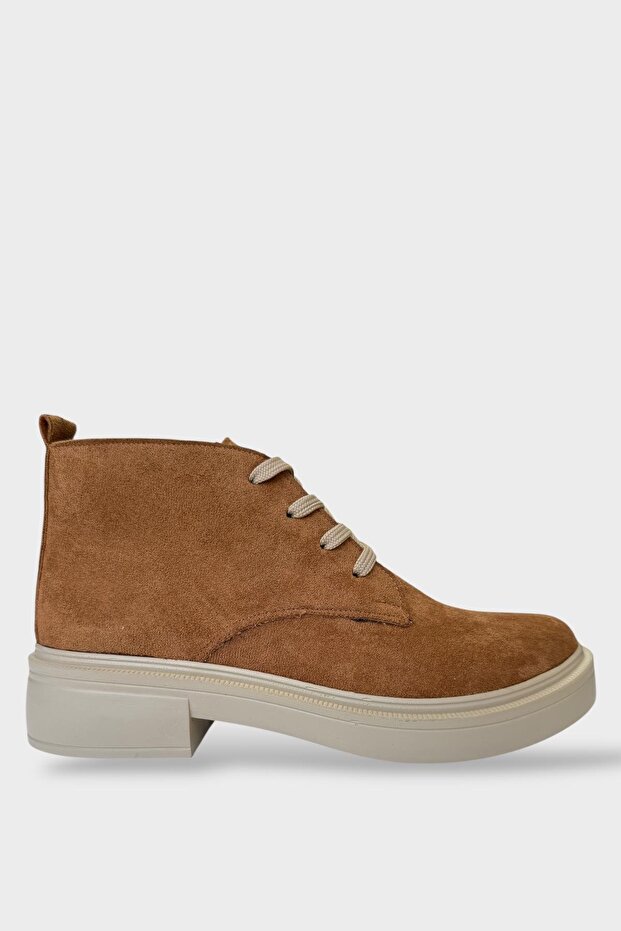 Women's Nubuck Lace-Up High Rubber Sole Boots Cinnamon