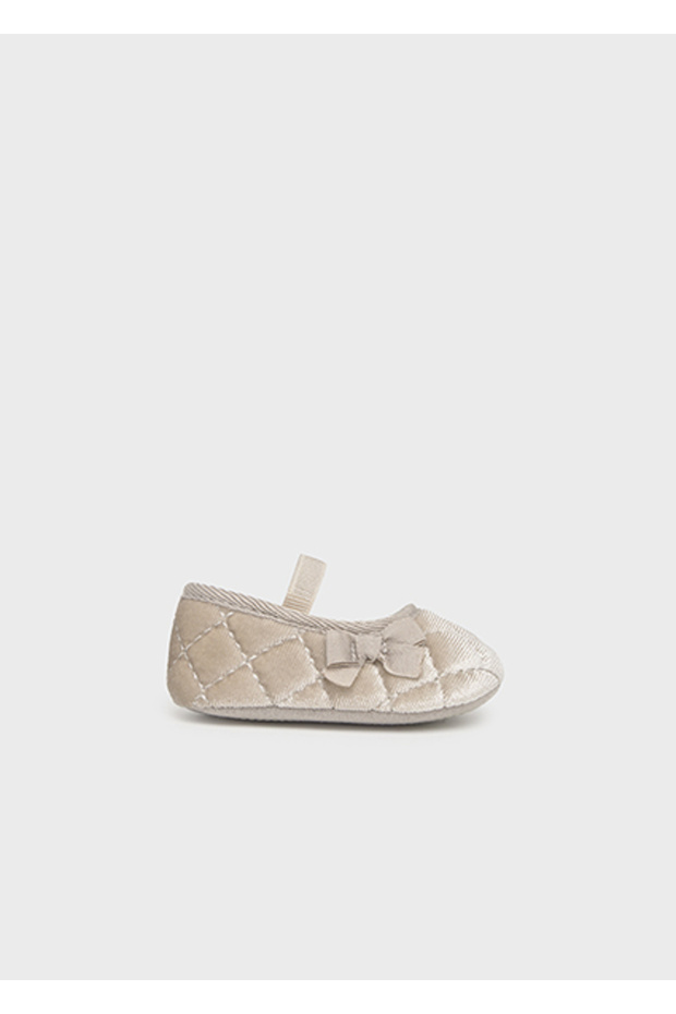 Mayoral Beige Velvet Baby Shoes 9964