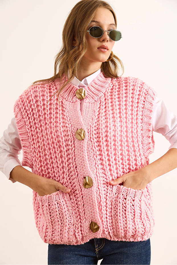 Women's Pink Thick Knitted Cardigan with Large Buttons Hrk-19000382