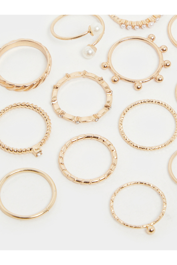 مجموعة متنوعة من الخواتم - 4