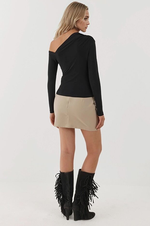 Asimetrik Yaka Uzun Kollu Yumuşak Dokulu Örme Üst - 5