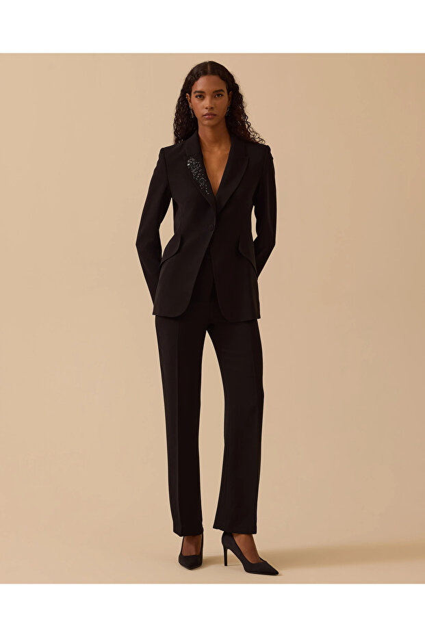 Boncuk İşlemeli Tek Düğmeli Ceket - 2