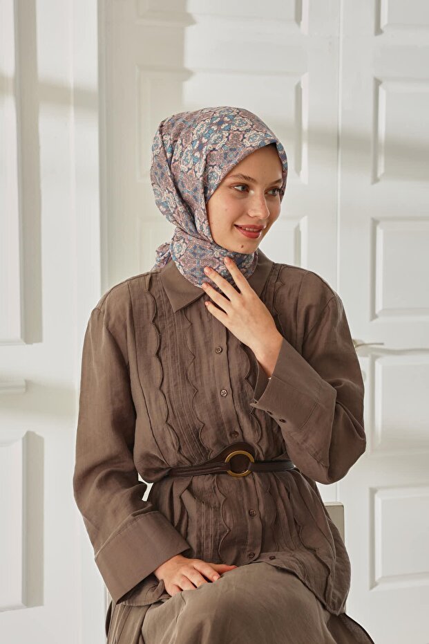 وشاح قطني ناعم بنمط فسيفساء