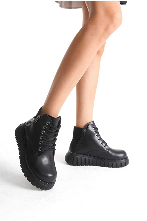 KADIN SİYAH YAKALI POLİ BOT - 3